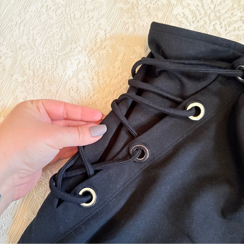 Good American lace up side pants - Picture 5 of 9